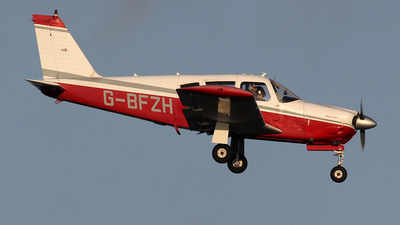 Piper PA28R-200 G-BFZH