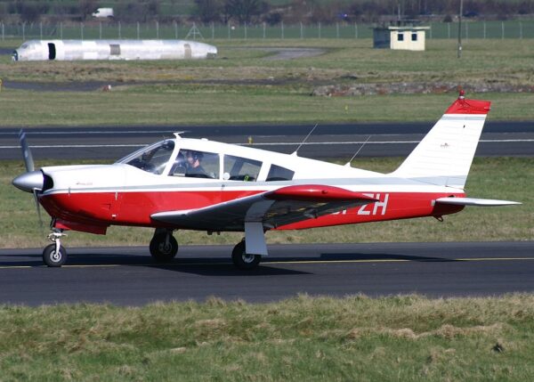 Piper PA28R-200 G-BFZH