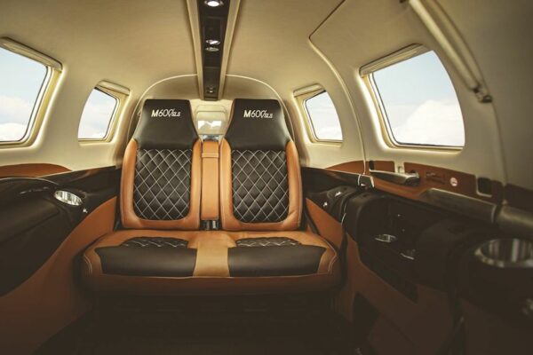 Piper M600 interior