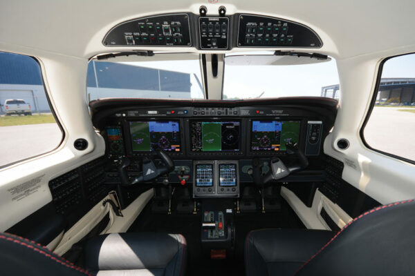 Piper M600 avionics