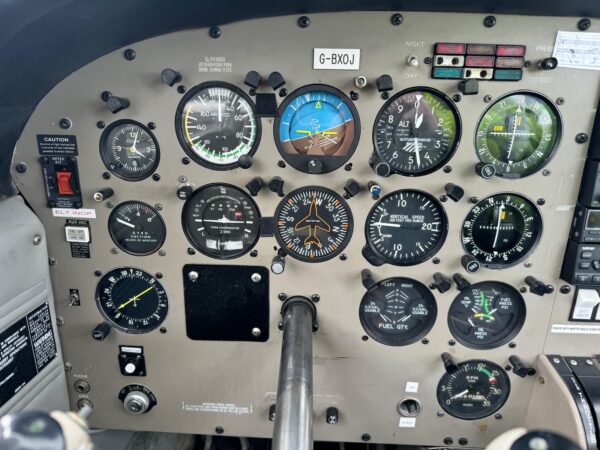 G-BXOJ 1996 Piper PA28 Warrior III For Sale - Image 5