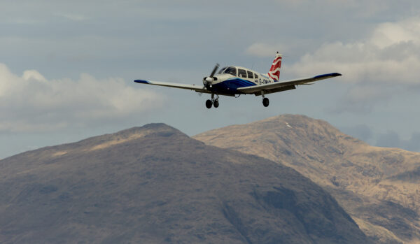 G-OWAP Piper PA28-161 Warrior II For Sale - Image 2