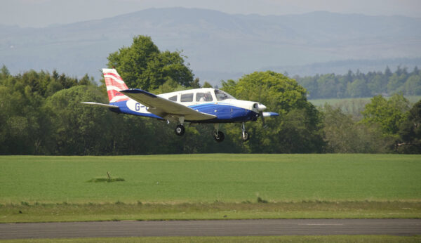 G-OWAP Piper PA28-161 Warrior II For Sale - Image 3