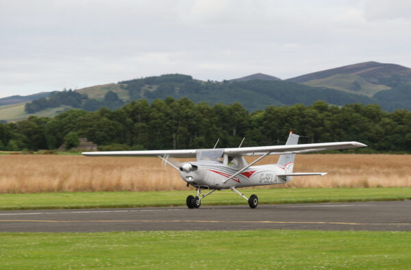 G-SELA 1979 Cessna 152 For Sale - Image 4